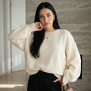 Blusa feminina tricot oversized manga bufante Anabeaz na cor off-white, tecido premium encorpado
Blusa de Tricot, Tricot Feminino, Blusa Oversized, Manga Bufante, Tricot Premium, Blusa de Frio, Suéter Feminino, Moda Inverno, Meia-Estação, Casual Chic, Tamanho Único, Blusa que Não Pinica, Anabeaz, Inverno 2026, Roupas Confortáveis anabeaz