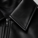 Detalhes Jaqueta Bomber de Couro preta, Jaqueta Bomber Feminina, Casaco de Couro Cintura, Jaqueta de Couro Curta, Jaqueta, Jaqueta de Couro Preta, Casaco Bomber Feminino, Anabeaz Premium, Inverno 2026, Moda Streetwear Chic