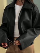 Jaqueta_Bomber_Em_Pu_Feminina_Com_Ziper_Premium_Anabeaz
Jaqueta Bomber de Couro, Jaqueta Bomber Feminina, Casaco de Couro Cintura, Jaqueta de Couro Curta, Jaqueta, Jaqueta de Couro Preta, Casaco Bomber Feminino, Anabeaz Premium, Inverno 2026, Moda Streetwear Chic