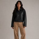 Jaqueta bomber de couro feminina preta com zíper frontal Anabeaz, comprimento até a cintura.
Jaqueta Bomber de Couro, Jaqueta Bomber Feminina, Casaco de Couro Cintura, Jaqueta de Couro Curta, Jaqueta, Jaqueta de Couro Preta, Casaco Bomber Feminino, Anabeaz Premium, Inverno 2026, Moda Streetwear Chic Anabeaz