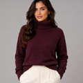 Suéter Tricot Grosso Gola Alta Felpudo Elegante Anabeaz
Suéter tricot feminino grosso com gola alta Anabeaz na cor cinza, destaque para a textura felpuda premium