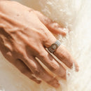 anel pure roman, anel malha prata 925, anel prata 925 feminino, joia feminina prata legítima, anel sofisticado feminino, anel elegante prata, anel texturizado feminino, joias femininas anabeaz, anel premium prata 925, acessório feminino elegante, anel clássico feminino, joia fina prata 925
anel pure roman malha prata 925 anabeaz
anel feminino malha prata 925
joia feminina prata legitima anabeaz
anel sofisticado prata 925 feminino
anel elegante texturizado prata 925
anel premium feminino ana