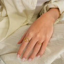 anel ajustável feminino ouro 18k anel feminino banhado a ouro anel elegante feminino anel anabeaz
anel ouro 18k ajustável  
anel feminino sofisticado anel hipoalergênico anel que não escurece anel resistente à água anel ajustável moderno anel ajustável feminino banhado em ouro 18k anel feminino elegante que não oxida anel de luxo feminino ajustável loja anabeaz