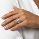anel prata 925, anel prata 925 feminino, anel noble genova, joia feminina prata 925, anel elegante feminino, anel delicado prata 925, joias femininas premium, anel sofisticado feminino, prata legitima 925, acessórios femininos anabeaz, joia fina feminina, anel luxo discreto