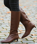 Bota Feminina Cano Longo em Couro Salto Fino Elegante | Marie
