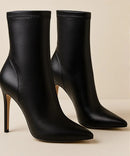 Bota Feminina De Couro Cano Médio Salto Fino Elegante | Chelsea