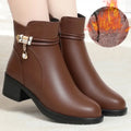 bota feminina impermeável

bota inverno feminina

bota forrada lã feminina

bota térmica feminina

bota antiderrapante

calçado feminino inverno

bota cano curto e forrada

bota casual e elegante feminina

calçado confortável para frio

bota urbana e resistente