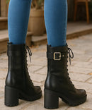 Bota Feminina Tratorada Forrada Coturno de Inverno | Fenix
