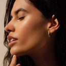 Brinco Radiant de Argola Arielle Banhado a Ouro 18k Com Pedras de Zircônia