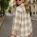 jaqueta xadrez feminina bege
jaqueta peluciada feminina bege
jaqueta flanelada feminina bege
moda inverno feminina bege anabeaz
casaco feminino inverno begea anabeaz