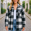 jaqueta xadrez feminina preta e branca
jaqueta peluciada feminina preta e branca
jaqueta flanelada feminina preta e branca
moda inverno feminina preta e branca anabeaz
casaco feminino inverno preta e branca anabeaz